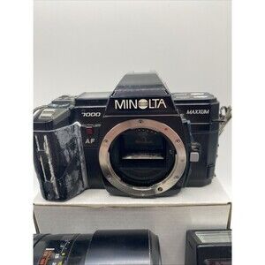 Minolta Maxxum 7000 AF 35mm Camera + 70-210mm Lens + 2800 AF Flash PARTS/REPAIR